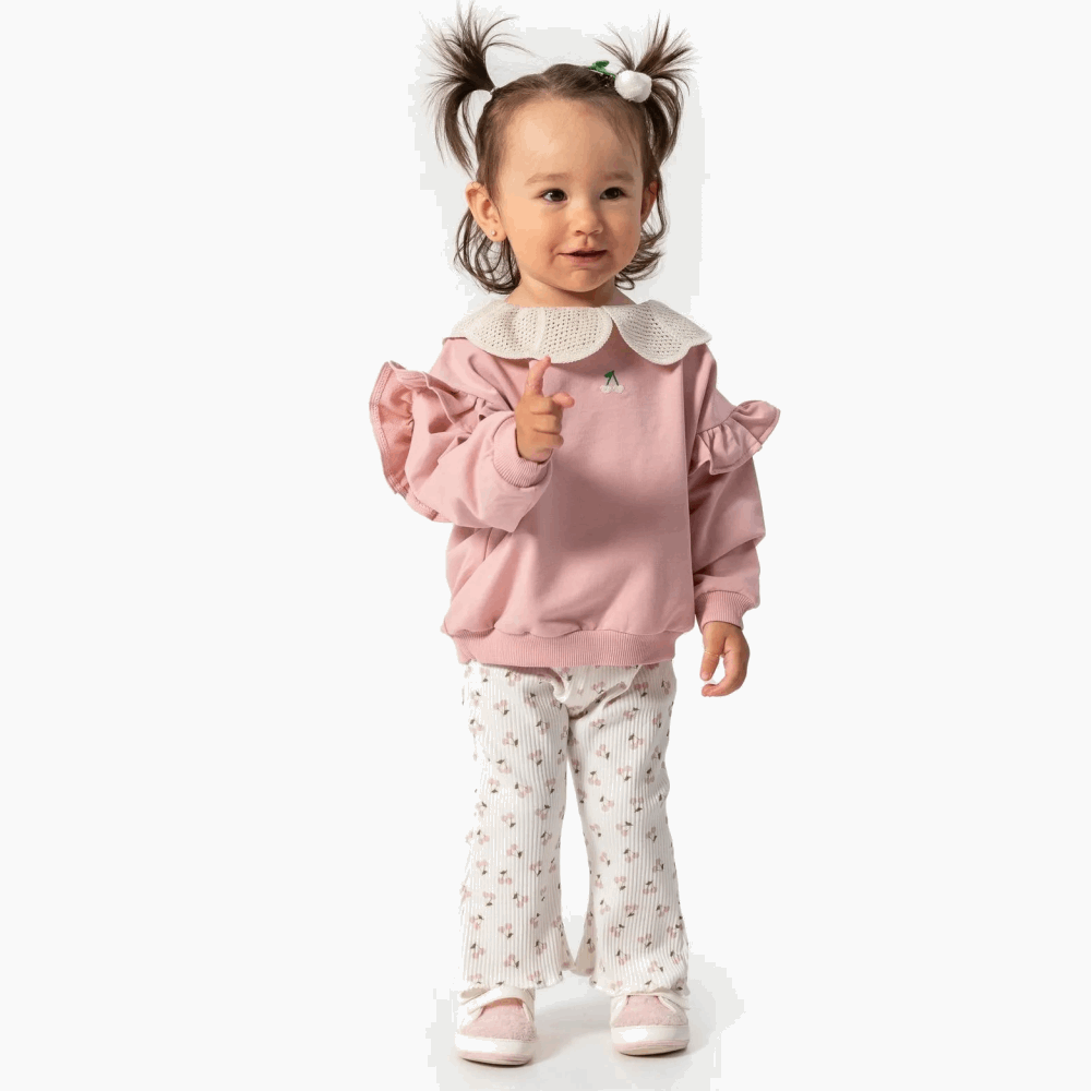 OUTWEAR Double set pants &amp; lace sweatshirt