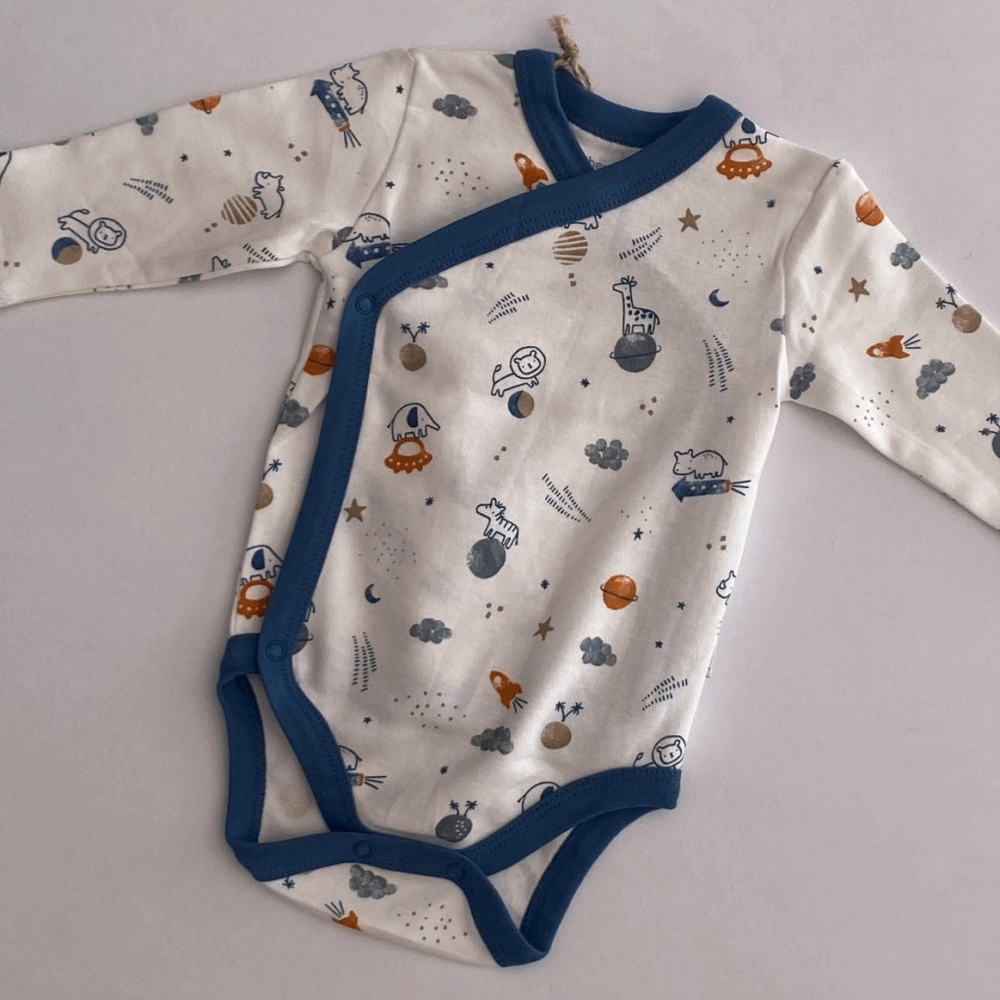 NEWBORN Boys White scent Bodysuit With Sleeves